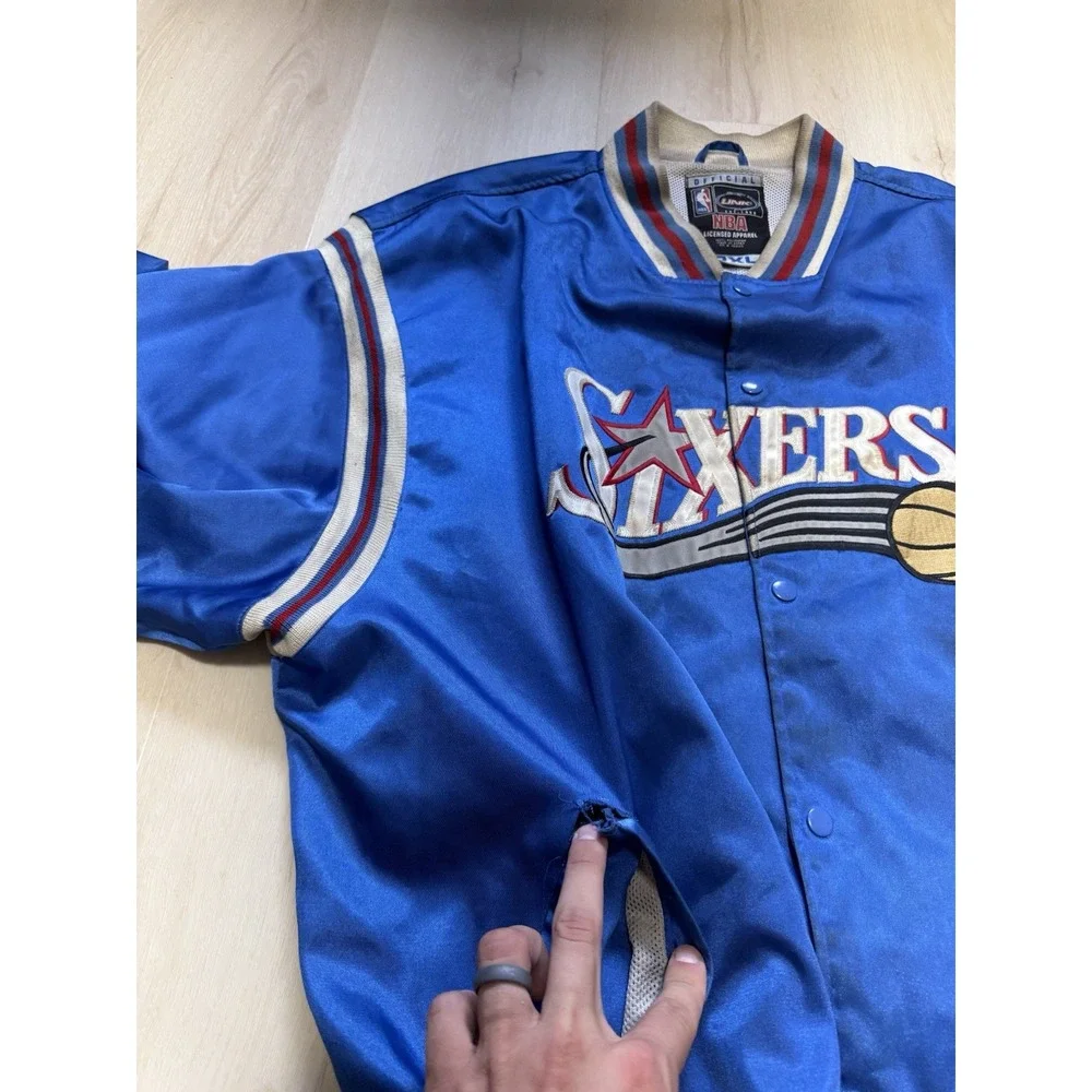Philadelphia 76ers NBA Satin Button Up Jacket Coat UNK Men's Size 2XL Blue Snap